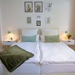 Hochwertiges Zimmer In Authentischer Umgebung Berlins